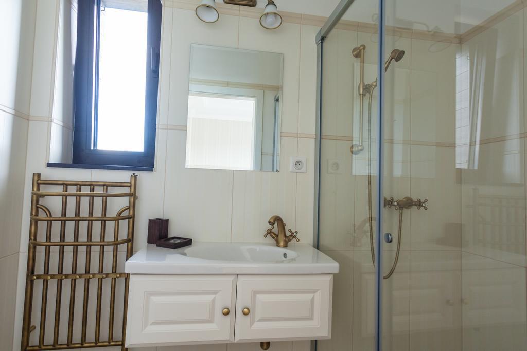 Golfbay Villa セニツァ エクステリア 写真
